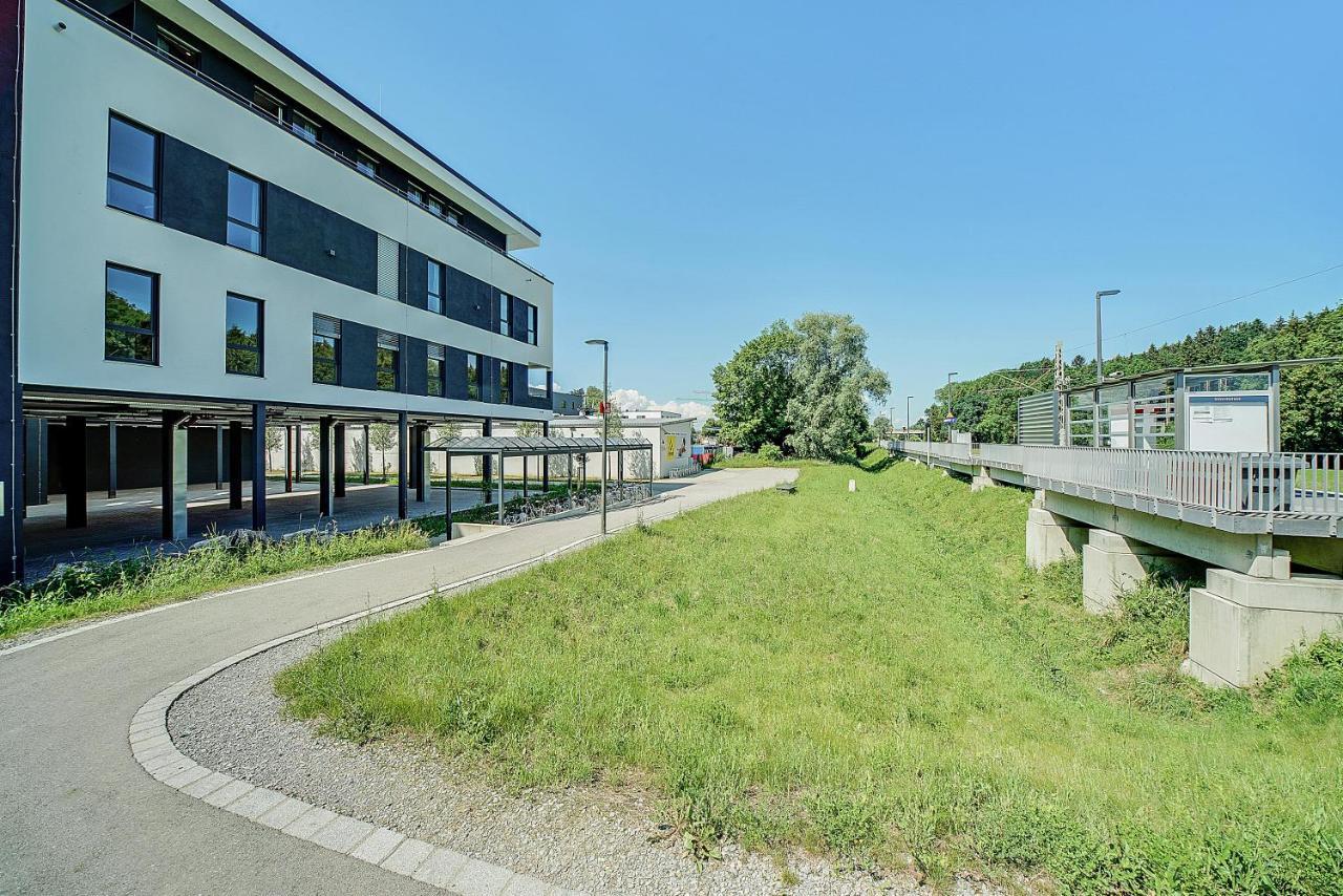 Bright: Rosenheim Aicherpark エクステリア 写真